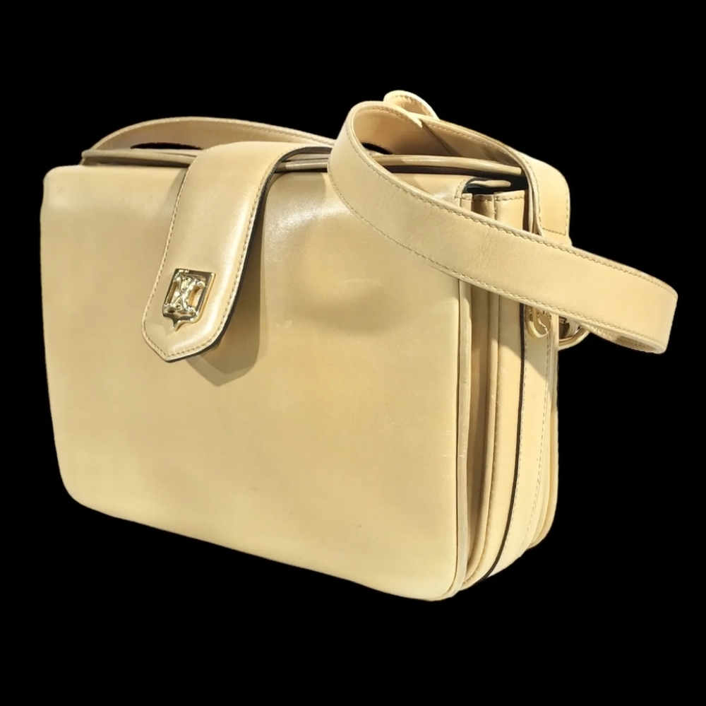 Celine Cream Crossbody Bag with Textured Finish - Picture 4 of 13